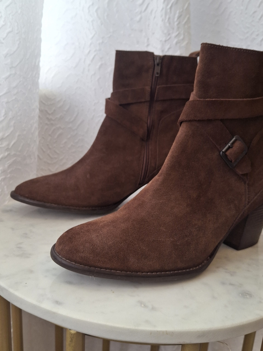 HUNTER Women's Brown Suede Ankle Boots - Classic Zip & Buckle Style